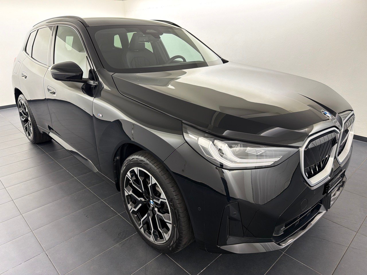 BMW X3 20 48V M Sport, Mild-Hybrid Benzin/Elektro, Occasion / Gebraucht, Automatik - 4