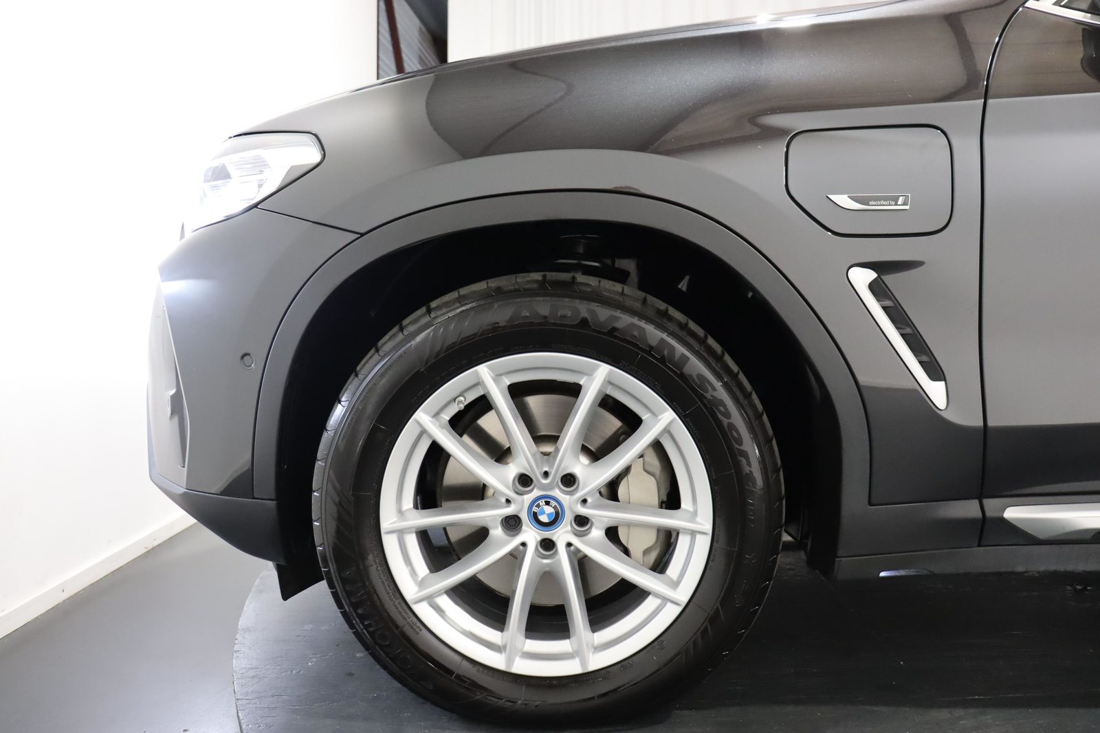 BMW X3 30e xDrive SAG, Plug-in-Hybrid Benzin/Elektro, Occasion / Gebraucht, Automatik - 6