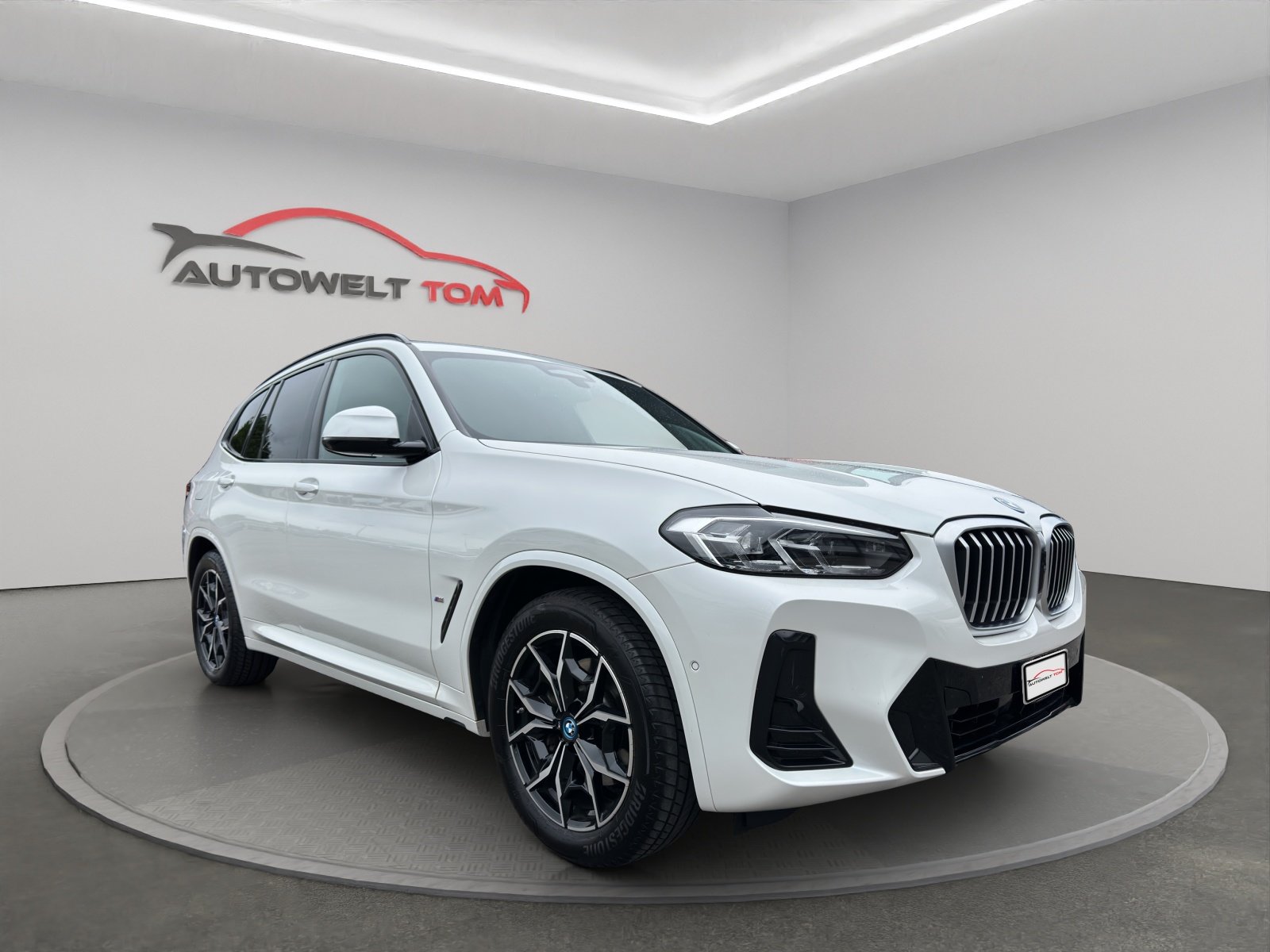 BMW X3 30e M Sport, Plug-in-Hybrid Benzin/Elektro, Occasion / Gebraucht, Automatik - 7