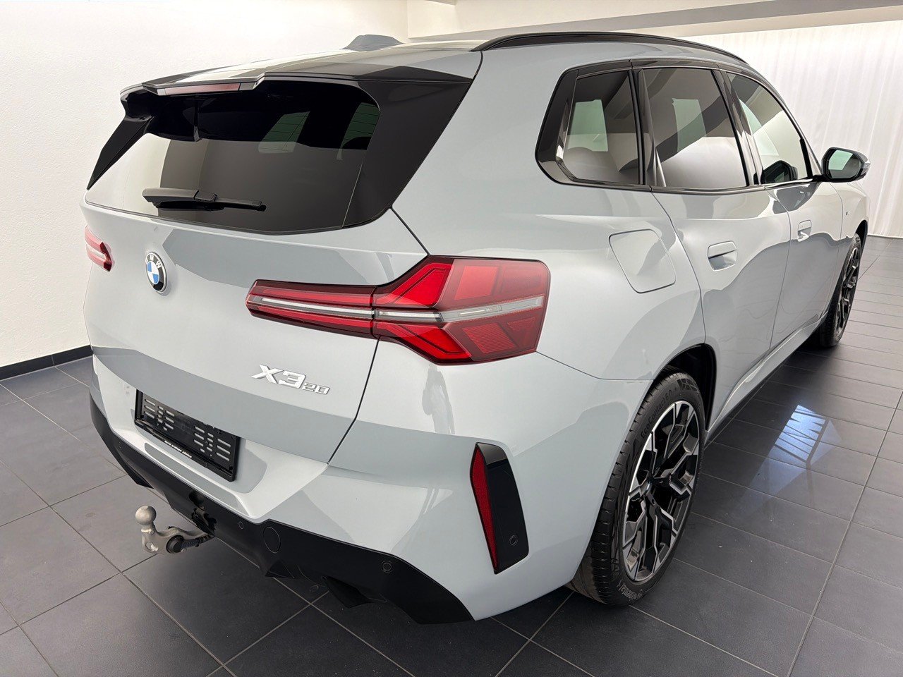 BMW X3 xDr 20 48V M Sport Pro, Mild-Hybrid Petrol/Electric, Second hand / Used, Automatic - 3