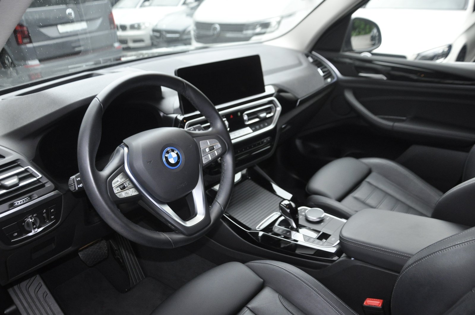 BMW X3 30e I Anhängerkupplung, Plug-in-Hybrid Petrol/Electric, Second hand / Used, Automatic - 6
