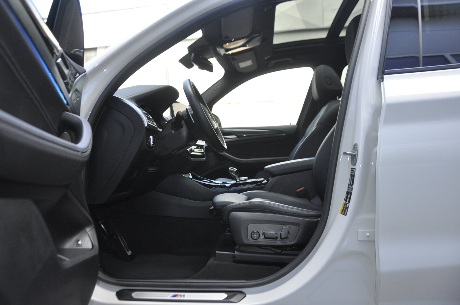 BMW X3 30e M Sport I Anhängerkupplung, Plug-in-Hybrid Petrol/Electric, Second hand / Used, Automatic - 5