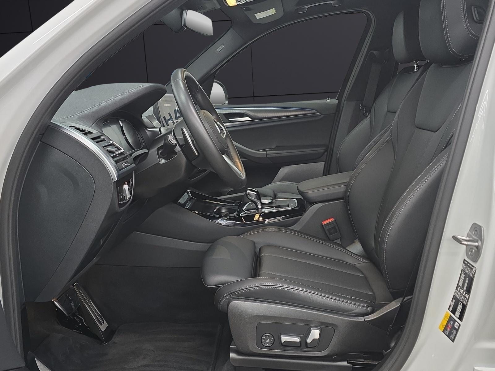 BMW X3 30e xDrive SAG, Plug-in-Hybrid Benzin/Elektro, Occasion / Gebraucht, Automatik - 2