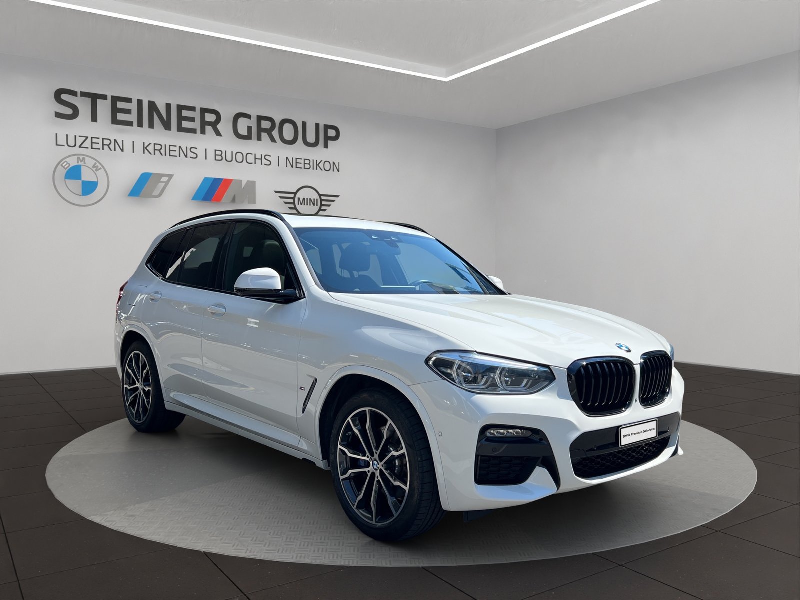 BMW X3 30e Pure M Sport, Plug-in-Hybrid Petrol/Electric, Second hand / Used, Automatic - 4