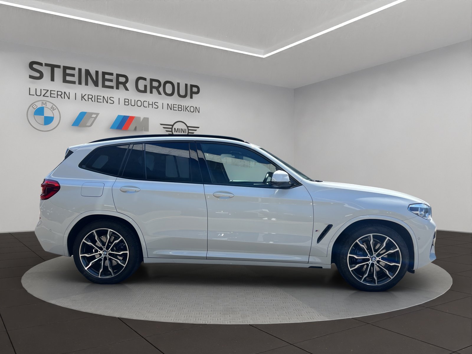 BMW X3 30e Pure M Sport, Plug-in-Hybrid Petrol/Electric, Second hand / Used, Automatic - 5
