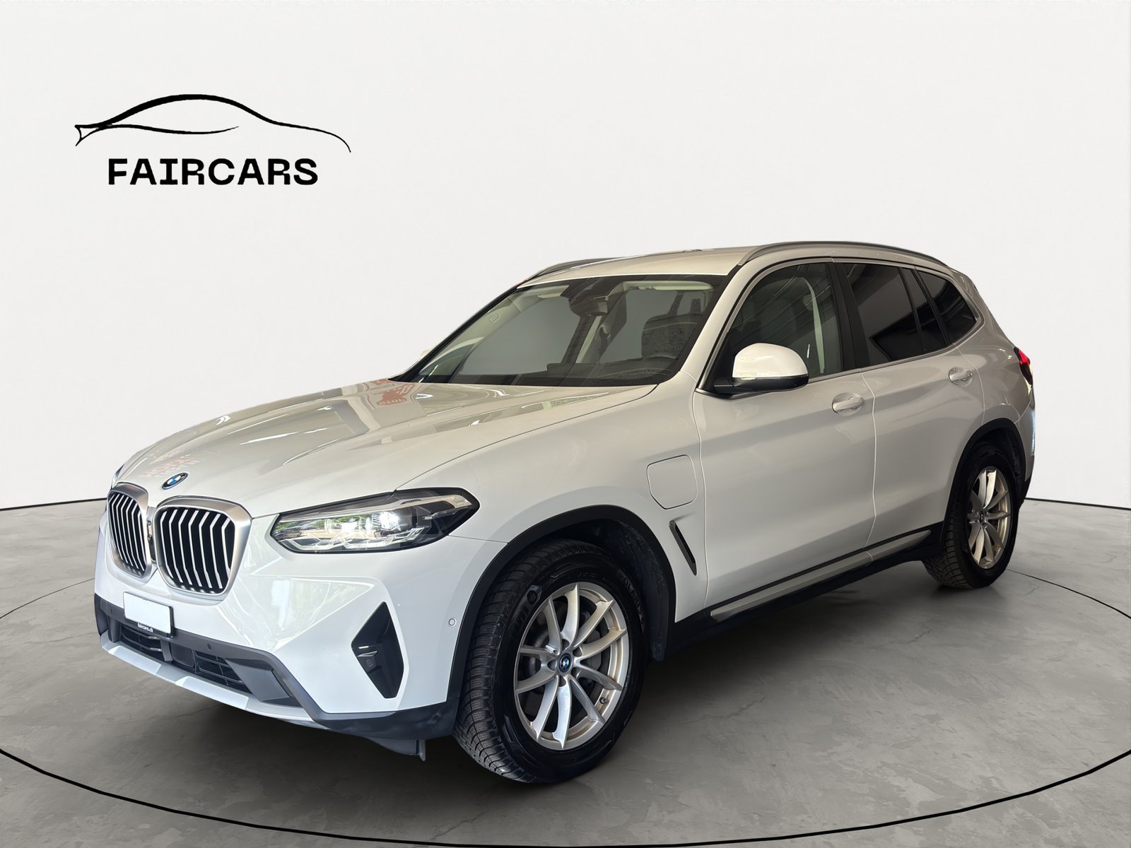 BMW X3 30e, Plug-in-Hybrid Petrol/Electric, Second hand / Used, Automatic - 2