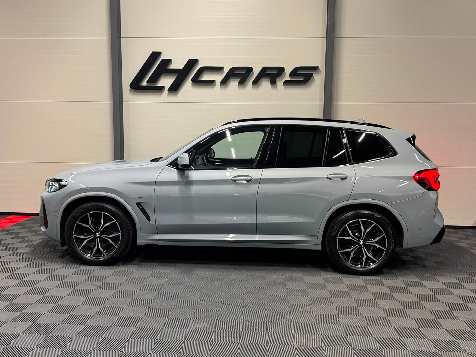BMW X3 20d M-Sport, Hybride Léger Diesel/Électricité, Occasion / Utilisé, Automatique - 2