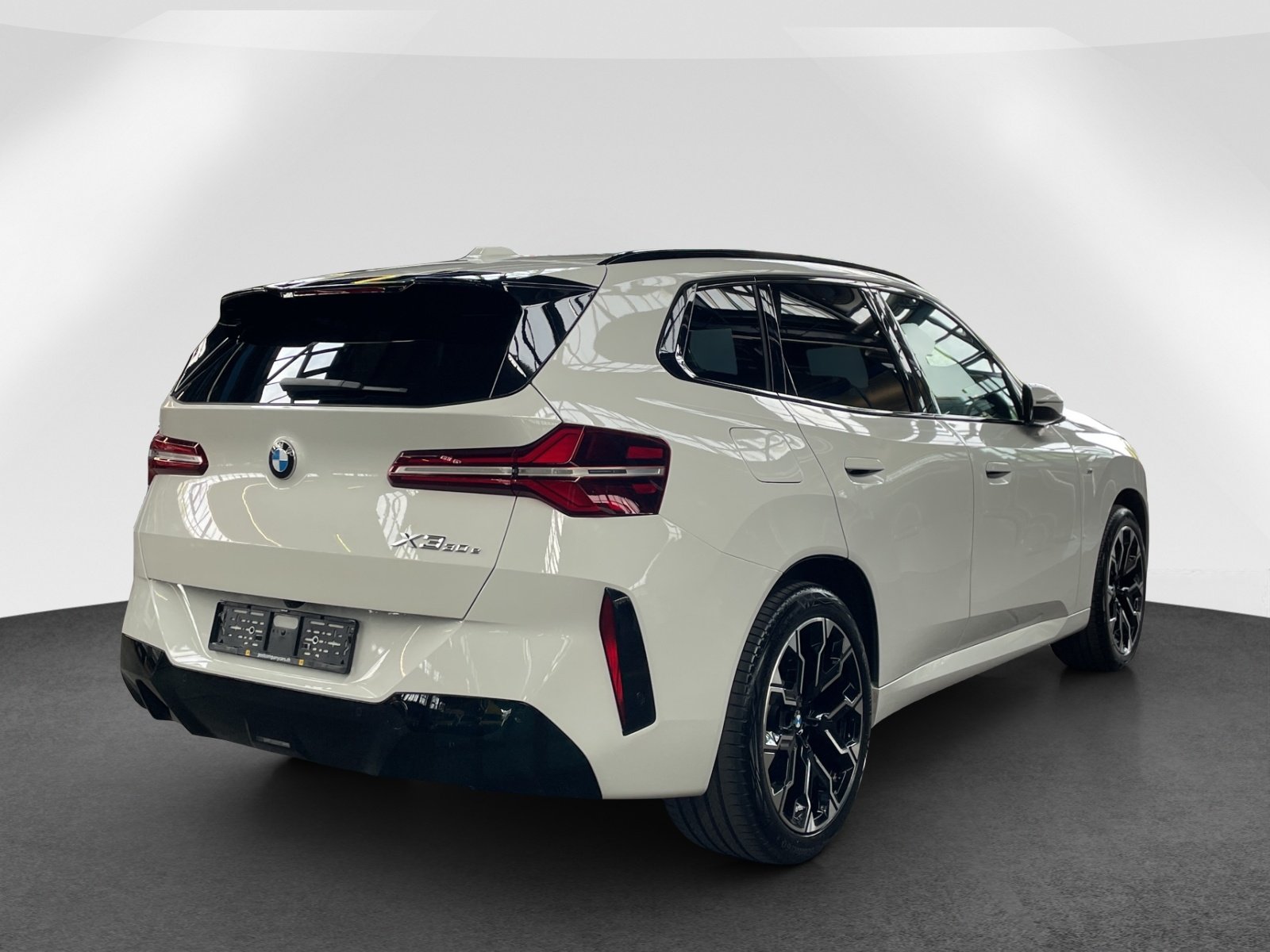 BMW X3 30e, Plug-in-Hybrid Benzin/Elektro, Occasion / Gebraucht, Automatik - 6