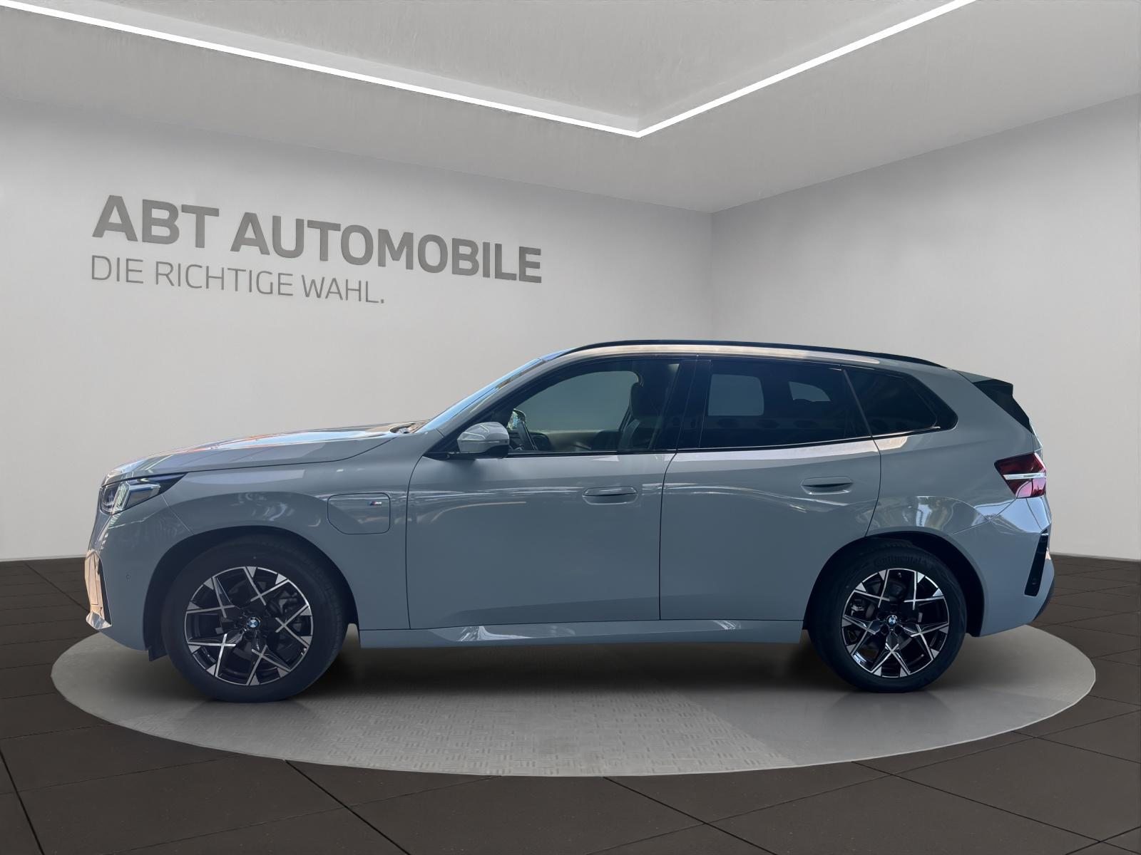 BMW X3 30e xDrive, Hybride Rechargeable Essence/Électricité, Occasion / Utilisé, Automatique - 3