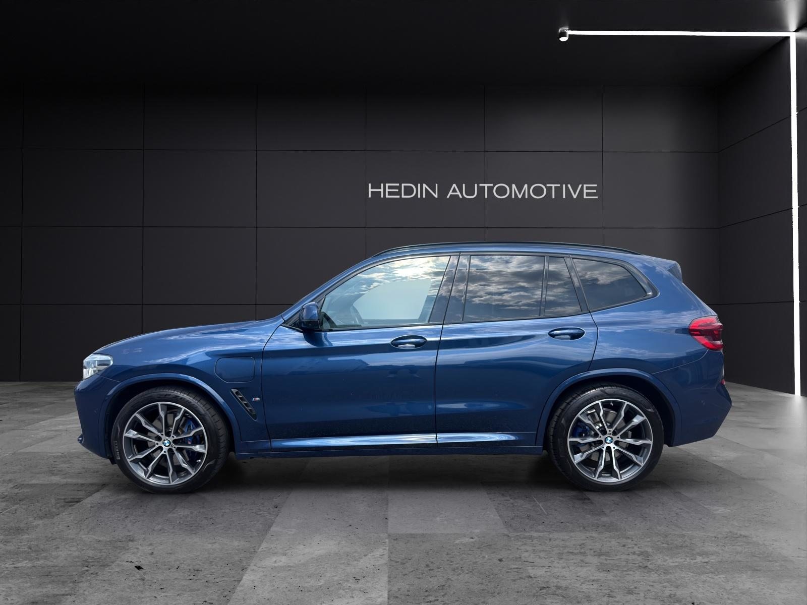 BMW X3 30e xDrive SAG, Plug-in-Hybrid Benzin/Elektro, Occasion / Gebraucht, Automatik - 2