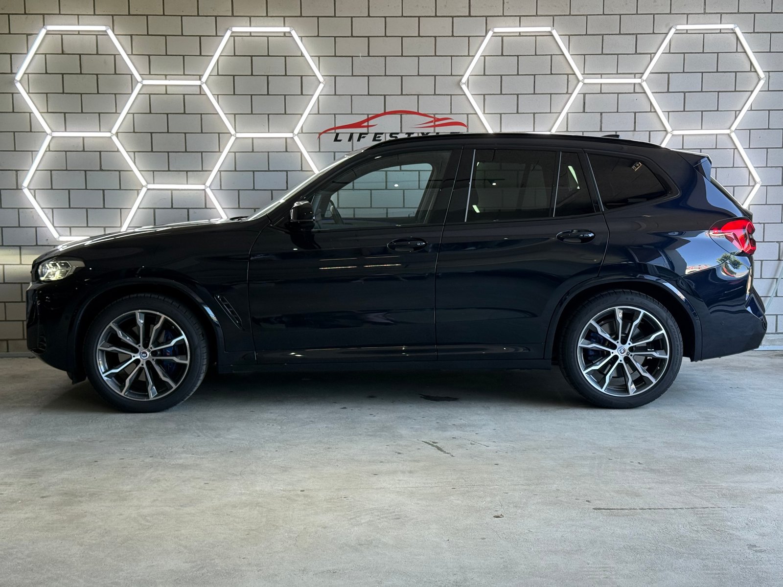 BMW X3 M40i Travel, Petrol, Second hand / Used, Automatic - 2