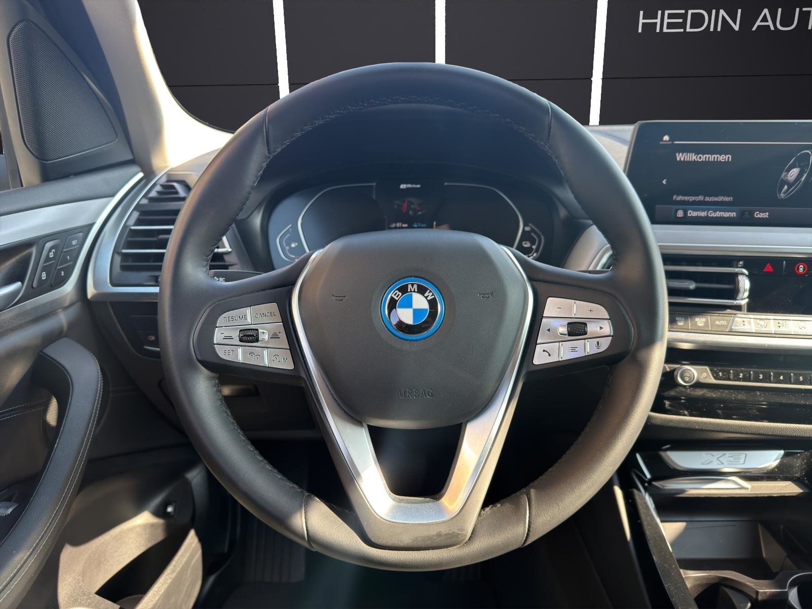 BMW X3 30e xDrive, Hybride Rechargeable Essence/Électricité, Occasion / Utilisé, Automatique - 6