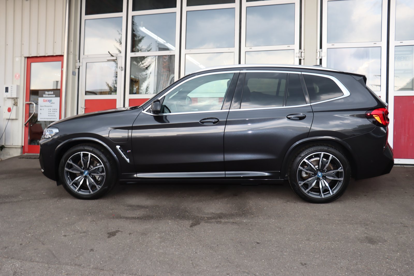 BMW X3 30e M Sport, Plug-in-Hybrid Benzin/Elektro, Occasion / Gebraucht, Automatik - 6