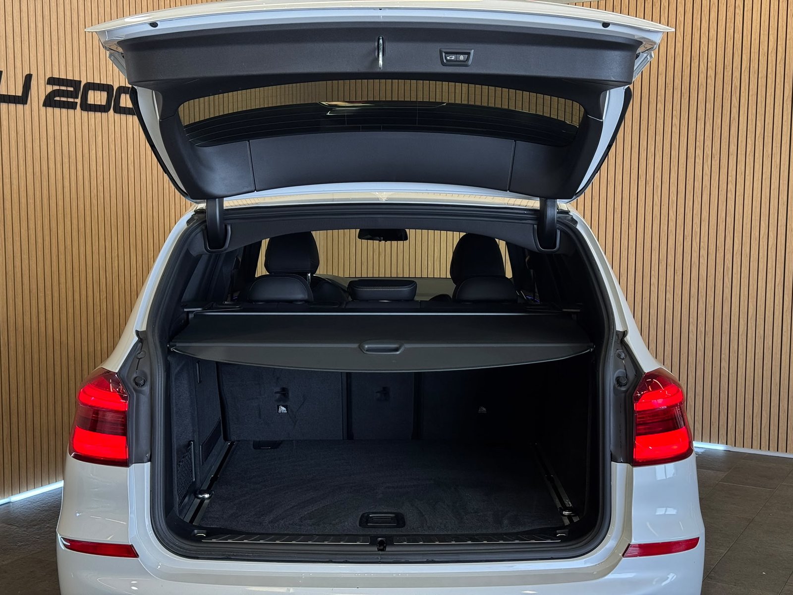 BMW X3 30d xLine Steptronic, Diesel, Occasion / Gebraucht, Automatik - 7