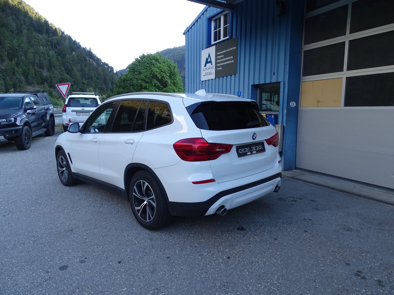 BMW X3 30i Steptronic, Petrol, Second hand / Used, Automatic - 2