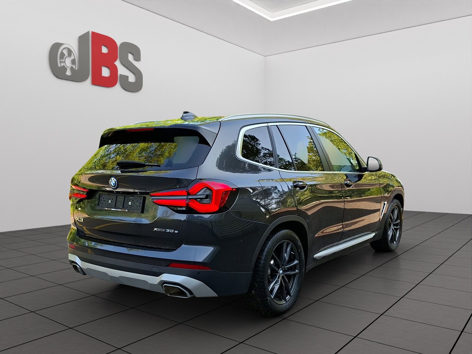 BMW X3 30e, Plug-in-Hybrid Petrol/Electric, Second hand / Used, Automatic - 4