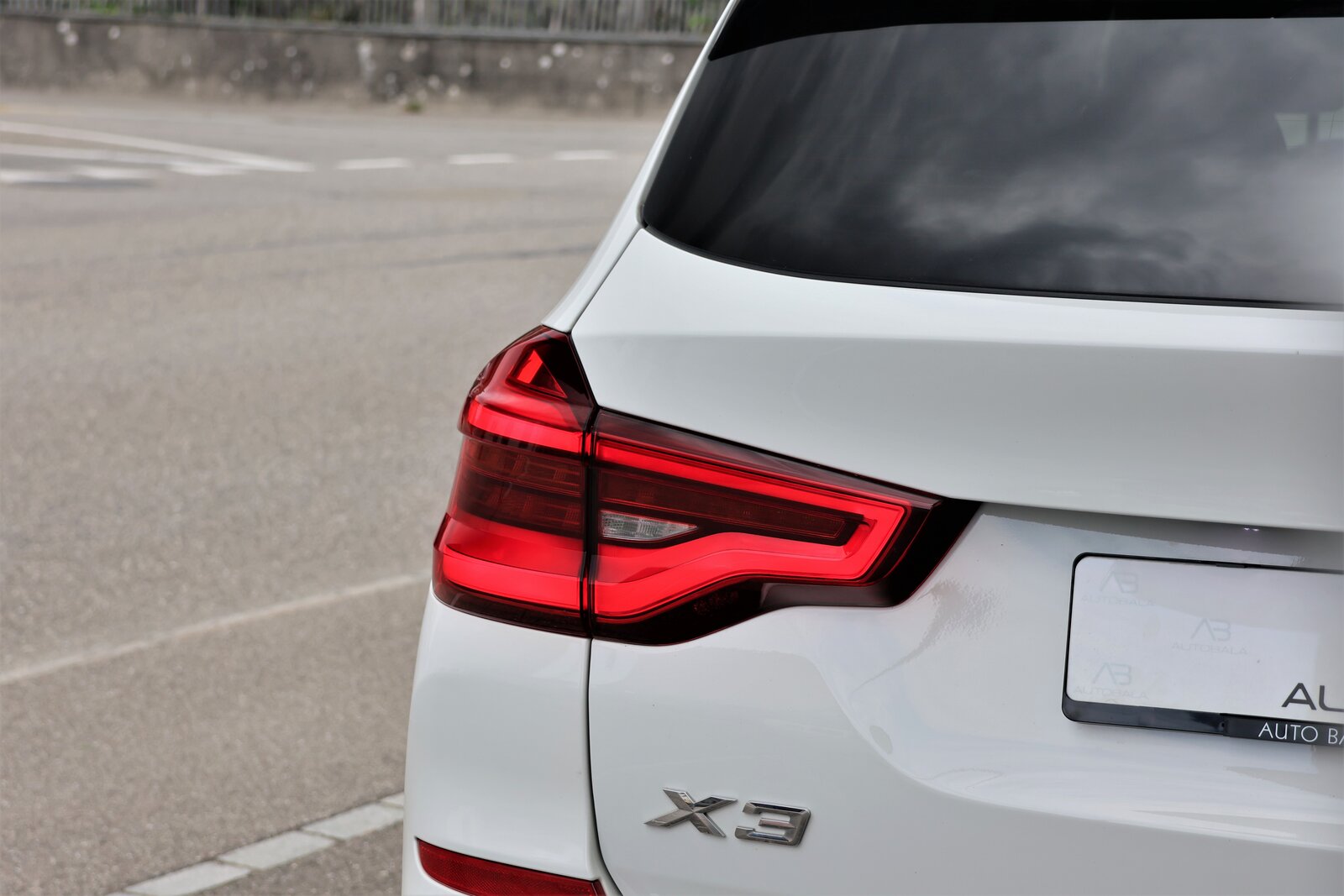 BMW X3 30e M Sport, Plug-in-Hybrid Petrol/Electric, Second hand / Used, Automatic - 6