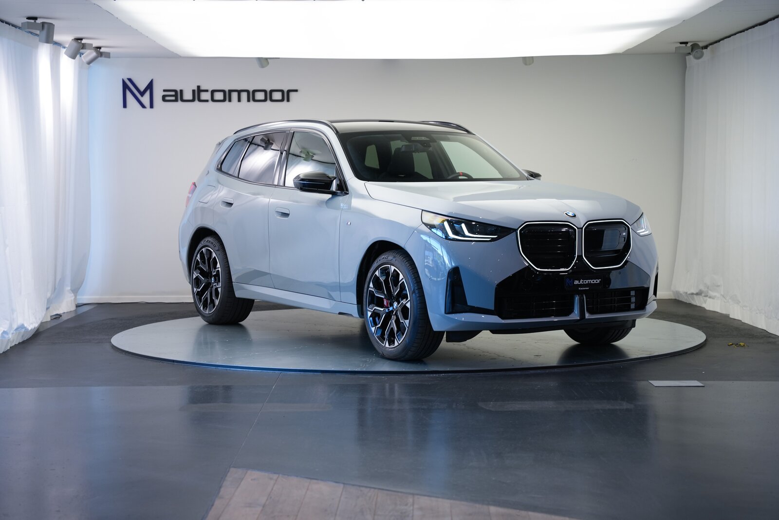BMW X3 M50 48V M Sport Pro *AHK* *Panorama* *Iconic Glow*, Mild-Hybrid Petrol/Electric, Second hand / Used, Automatic - 3