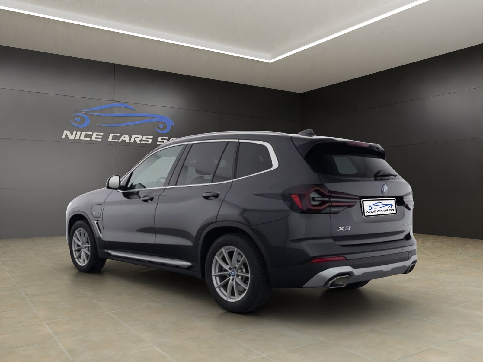 BMW X3 30e, Plug-in-Hybrid Benzin/Elektro, Occasion / Gebraucht, Automatik - 4