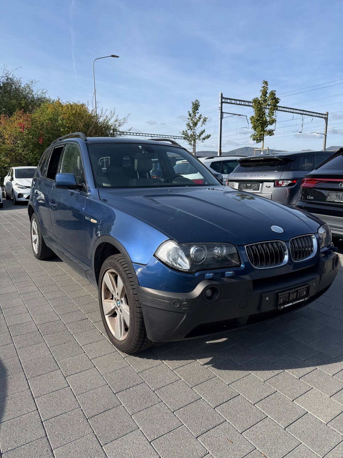 BMW X3 30i