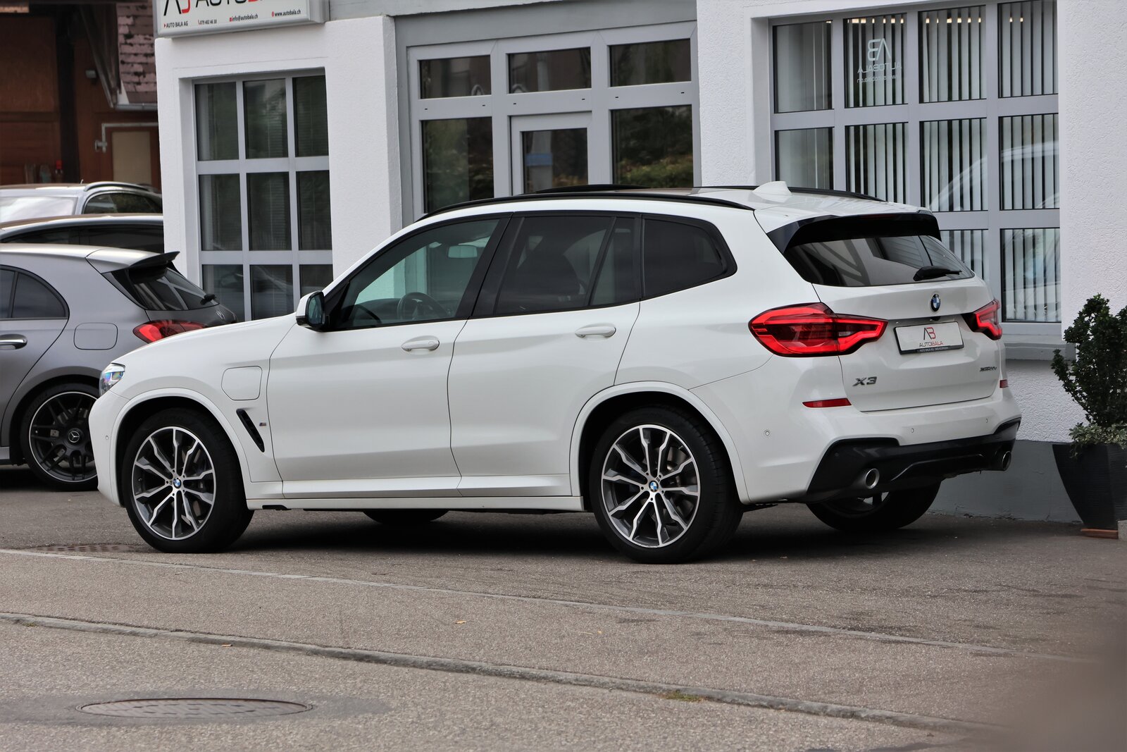 BMW X3 30e M Sport (CH) + 2.0T AHK, Plug-in-Hybrid Petrol/Electric, Second hand / Used, Automatic - 5