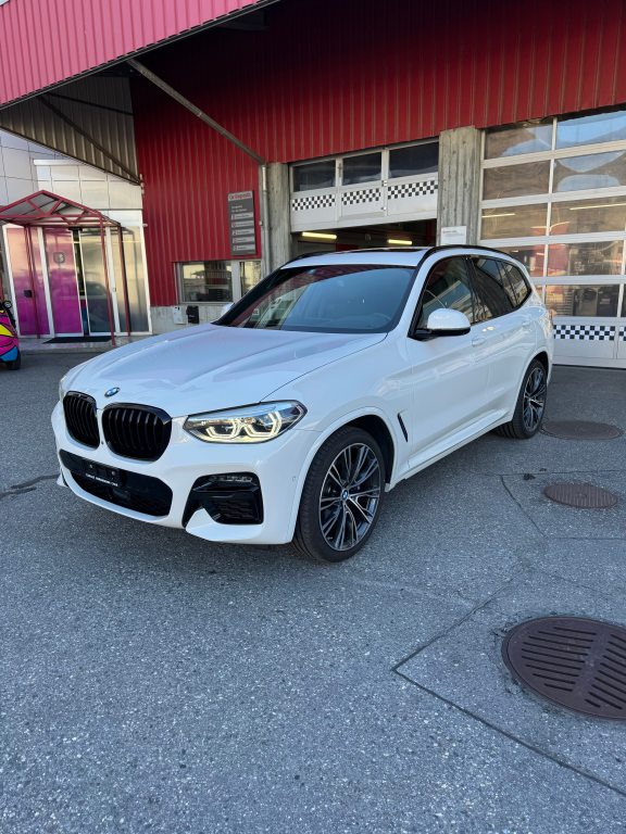BMW X3 M40i