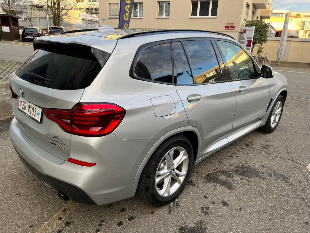 BMW X3 30e xDrive, Plug-in-Hybrid Petrol/Electric, Second hand / Used, Automatic - 4