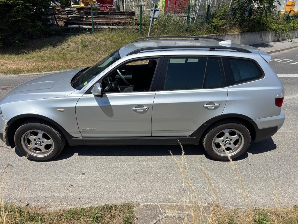 BMW X3 20d xDrive, Diesel, Occasion / Gebraucht, Automatik - 4