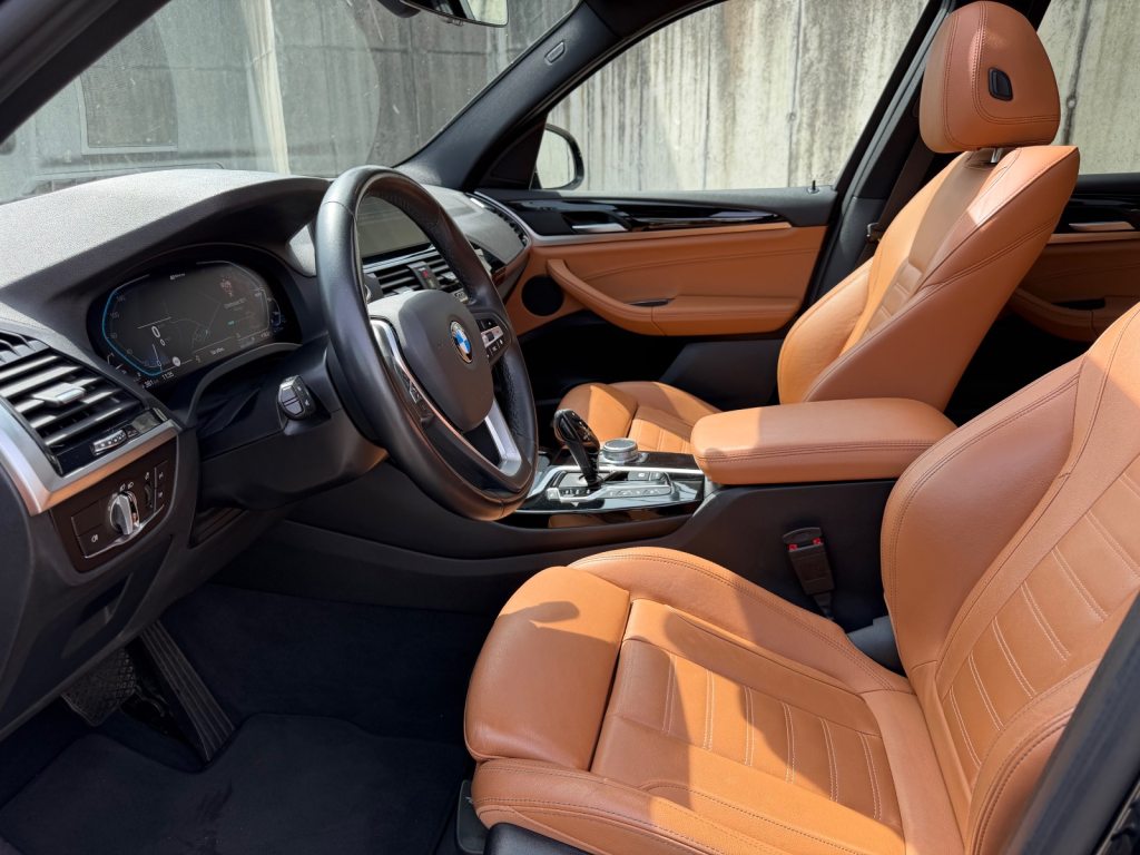BMW X3 30e xDrive, Plug-in-Hybrid Benzin/Elektro, Occasion / Gebraucht, Automatik - 7
