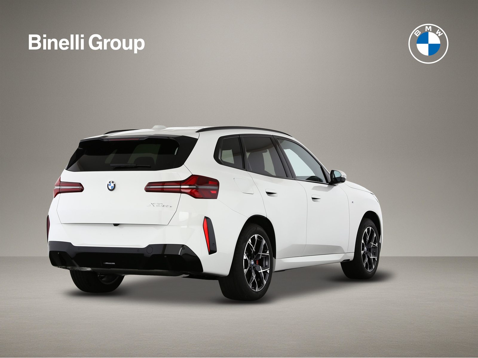 BMW X3 30e xDrive, Hybride Rechargeable Essence/Électricité, Voiture de démonstration, Automatique - 2