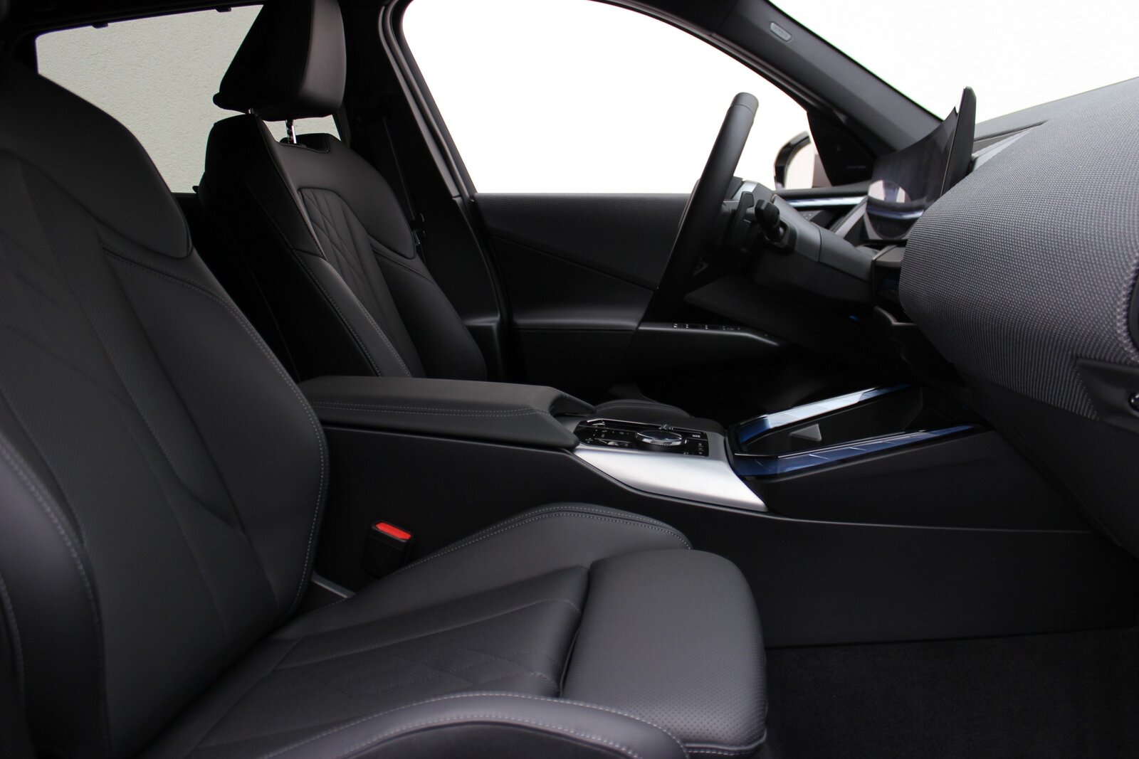 BMW X3 30e M Sport Pro Dune Grey metallic 0.0-LEASINGAKTION, Hybride Rechargeable Essence/Électricité, Voiture de démonstration, Automatique - 4