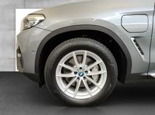 BMW X3 30e, Plug-in-Hybrid Petrol/Electric, New car, Automatic - 3