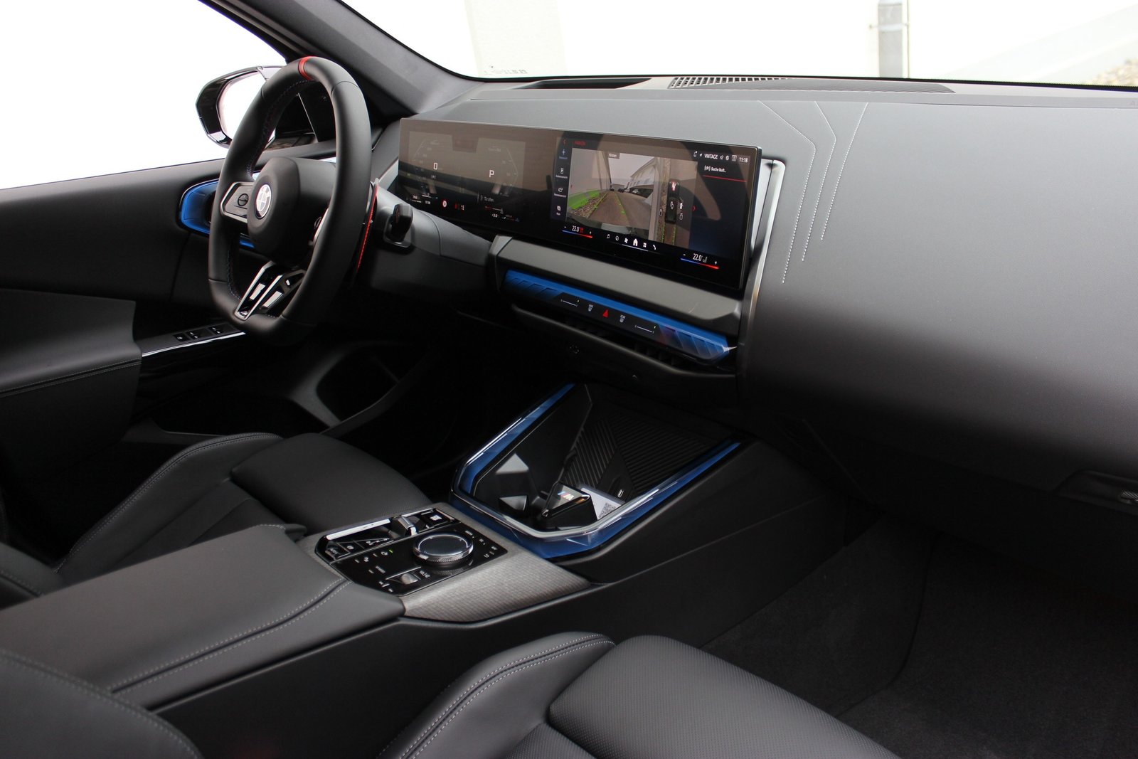 BMW X3 M50 48V M Sport Pro 50 Years Paket Individual *MALACHITGR, Mild-Hybrid Benzin/Elektro, Neuwagen, Automat - 2