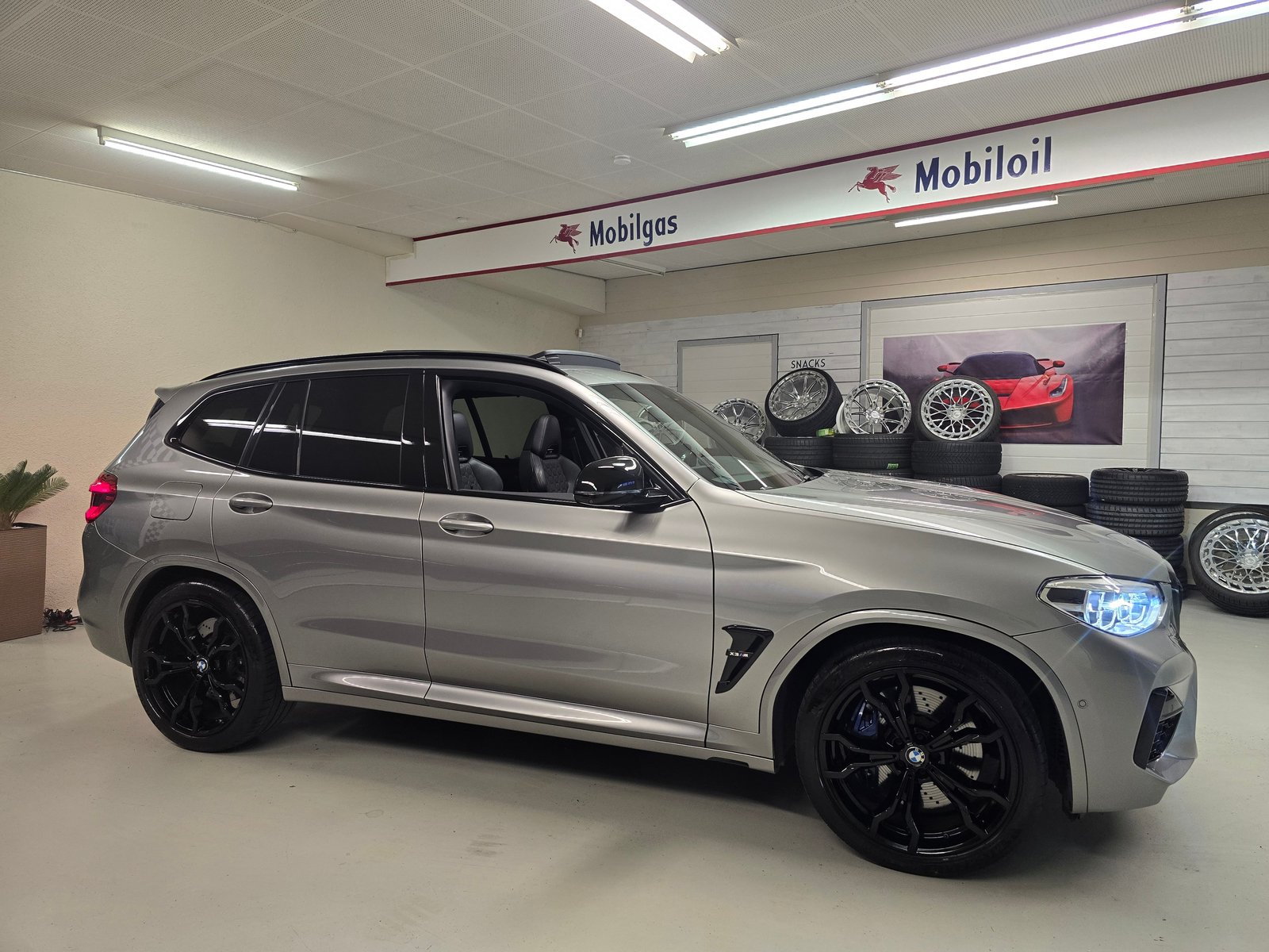 BMW X3 M Competition Steptronic * CH FHZ * Sitzlüftu
