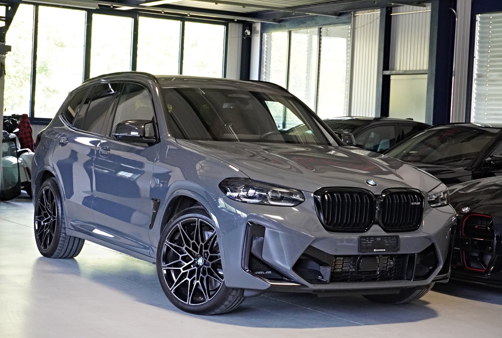 BMW X3 M Competition Steptronic // BMW SONDERLACKIERU