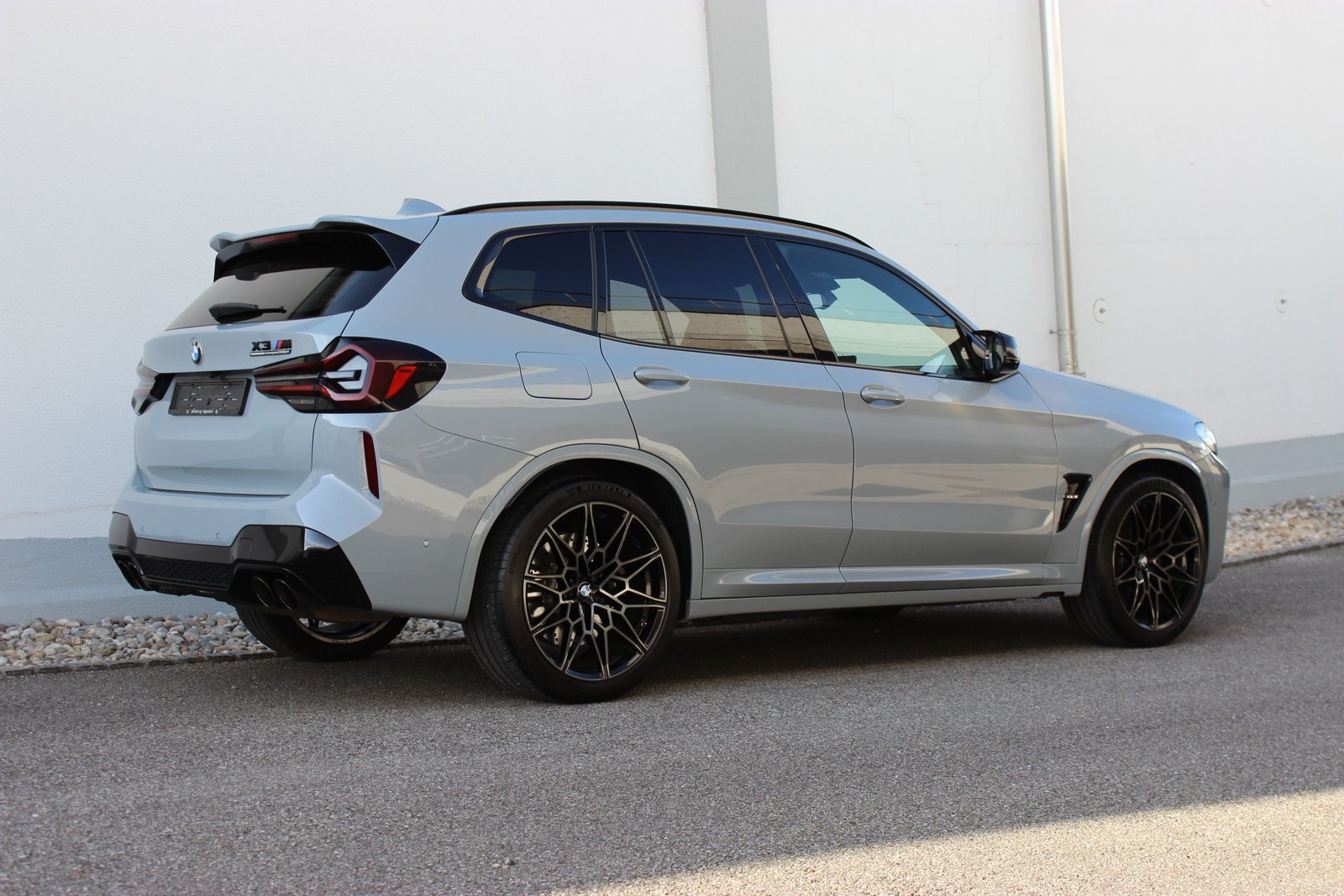 BMW X3 M Competition *BROOKLYN GRAU METALLIC*