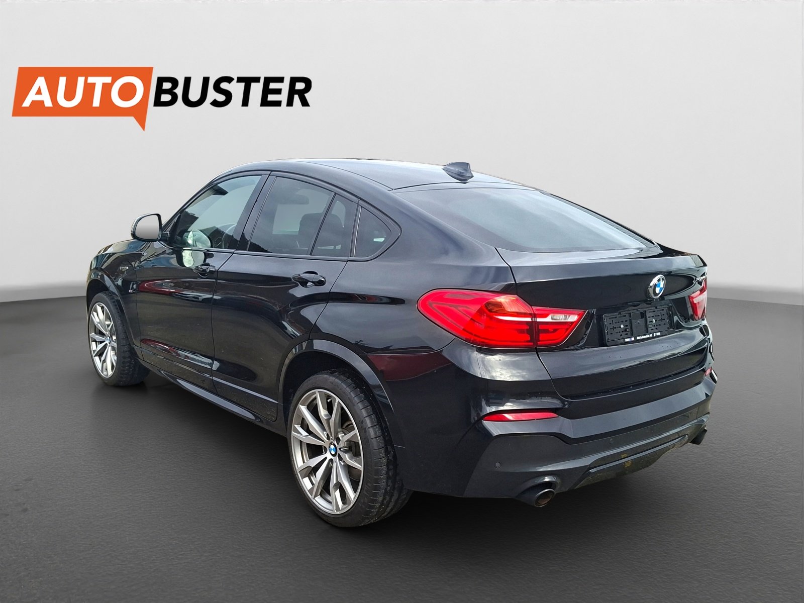 BMW X4 M 40i Steptronic, Petrol, Second hand / Used, Automatic - 3