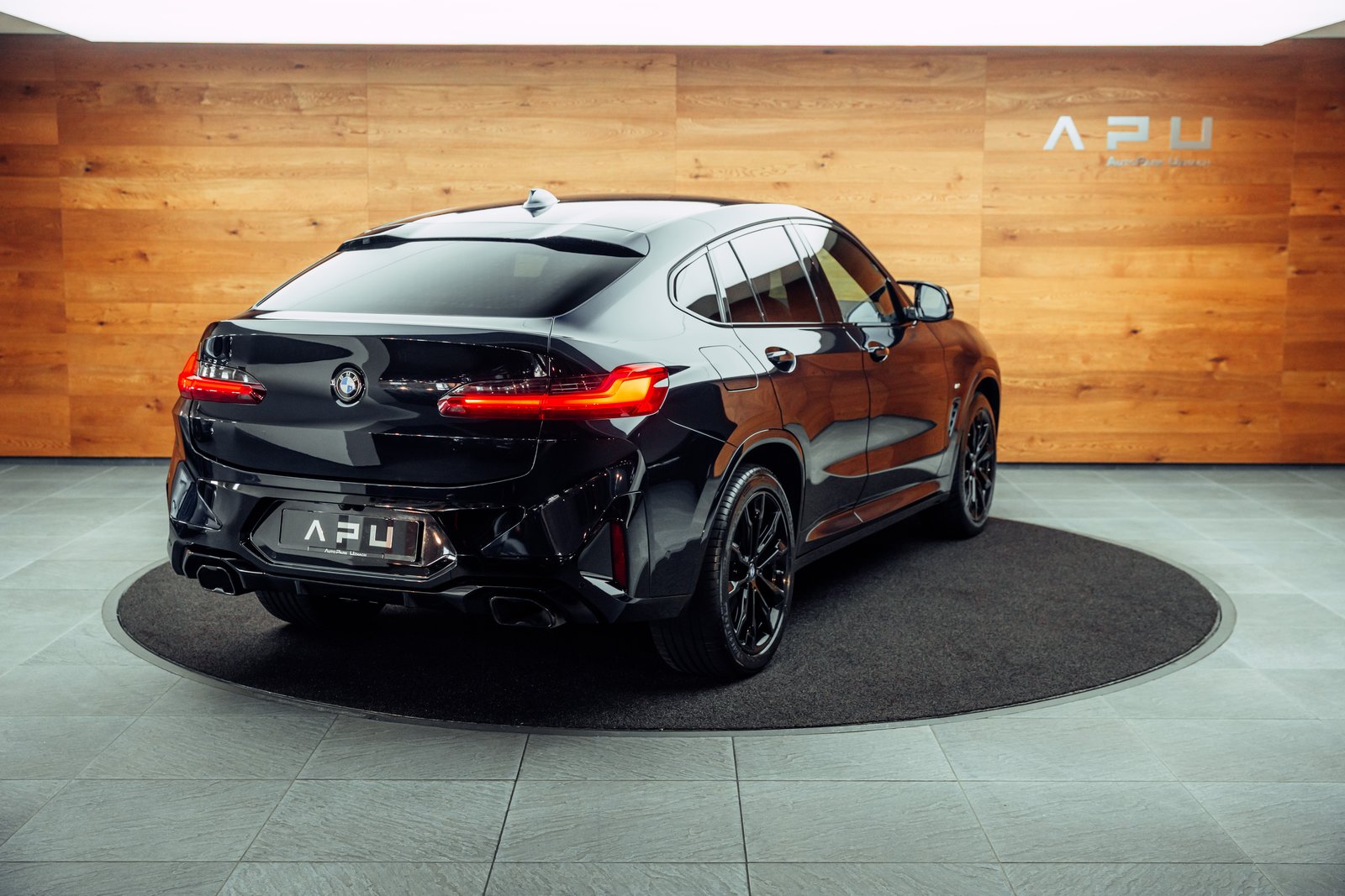 BMW X4 M40i 48V Steptronic, Mild-Hybrid Benzin/Elektro, Occasion / Gebraucht, Automatik - 2
