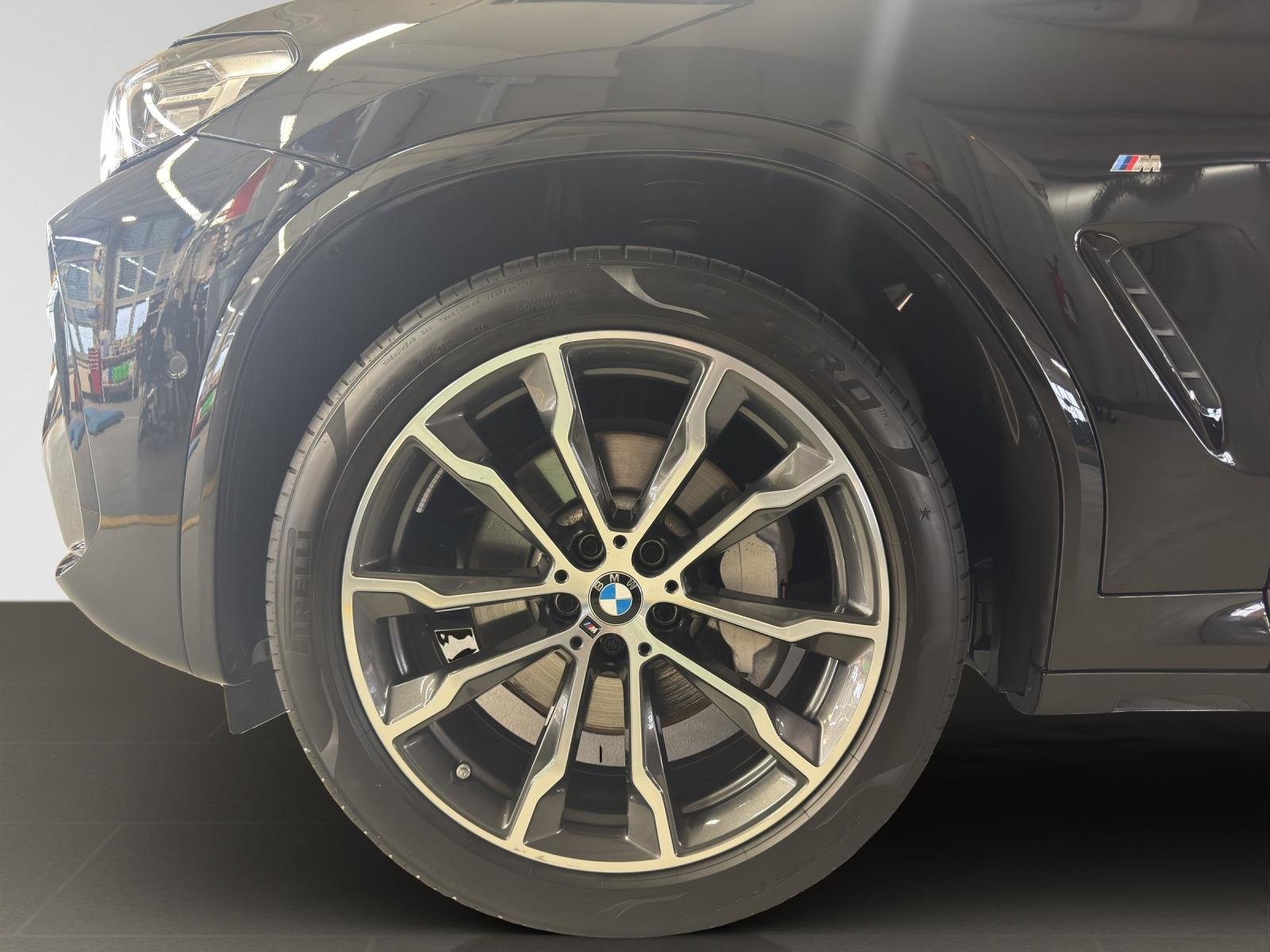BMW X4 30i SAG, Mild-Hybrid Petrol/Electric, Second hand / Used, Automatic - 2
