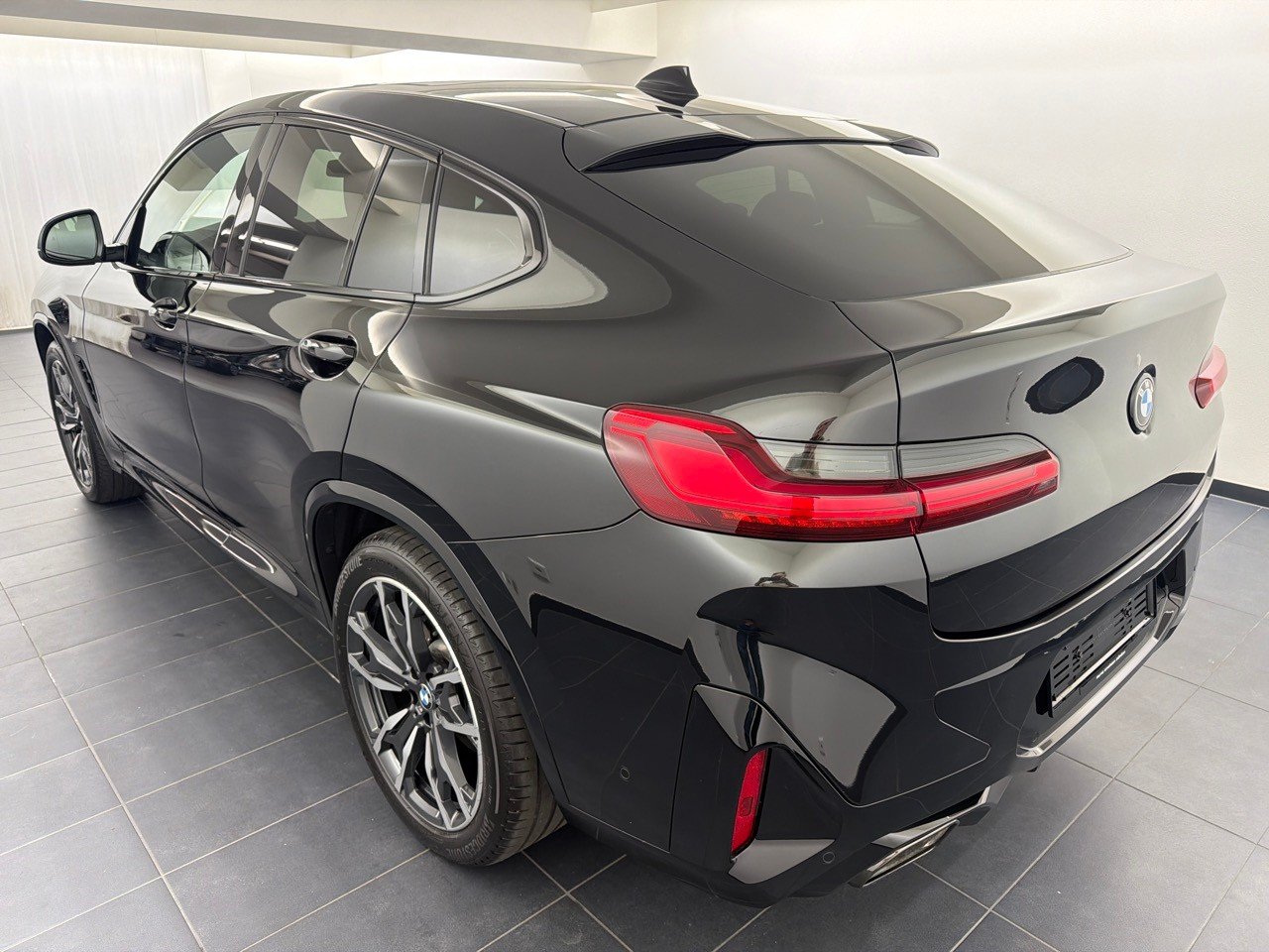 BMW X4 48V 30d M Sport, Hybride Léger Diesel/Électricité, Occasion / Utilisé, Automatique - 2
