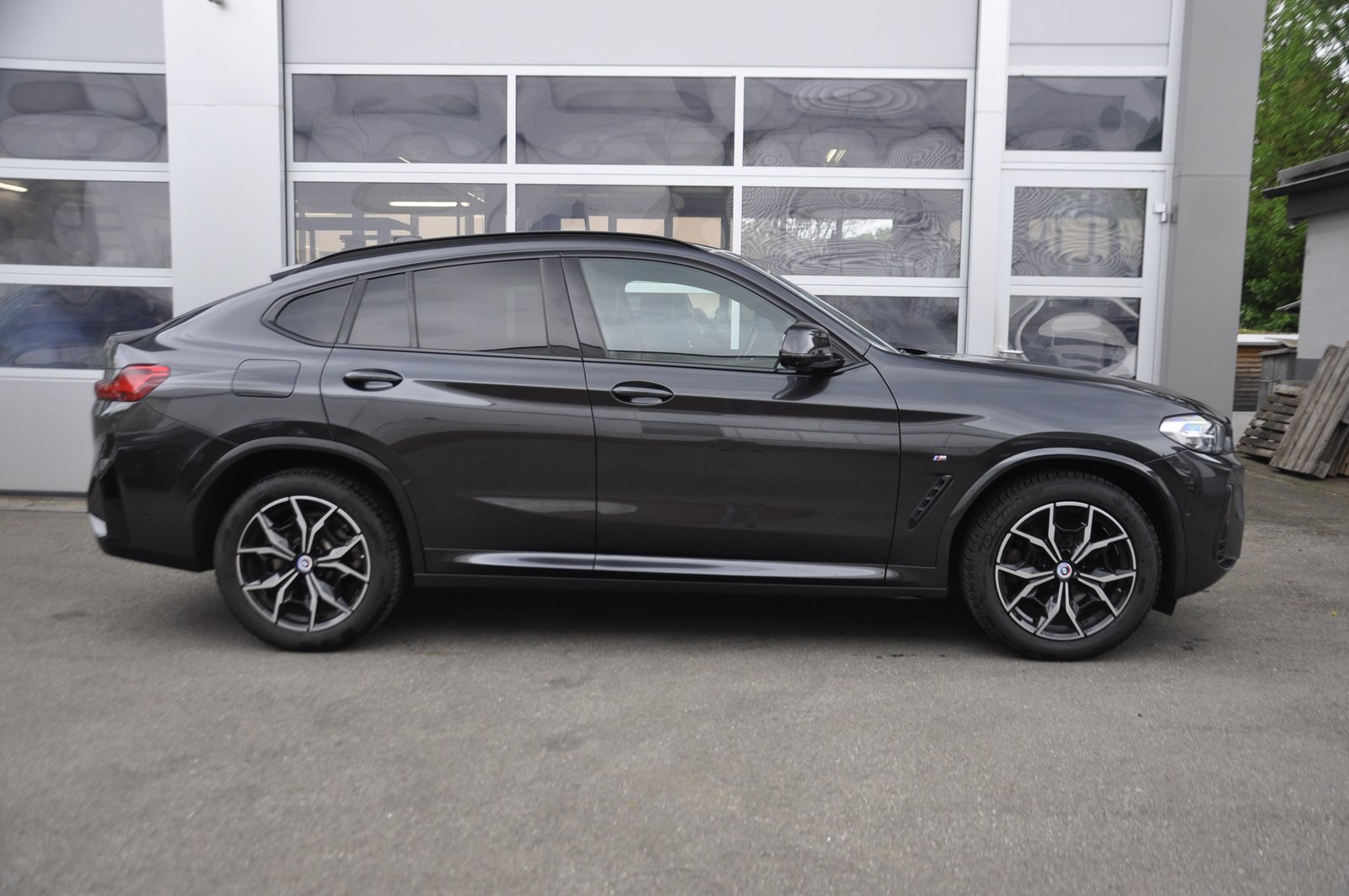 BMW X4 48V 20d M Sport Steptronic I Anhängerkupplung, Mild-Hybrid Diesel/Elektro, Occasion / Gebraucht, Automatik - 2