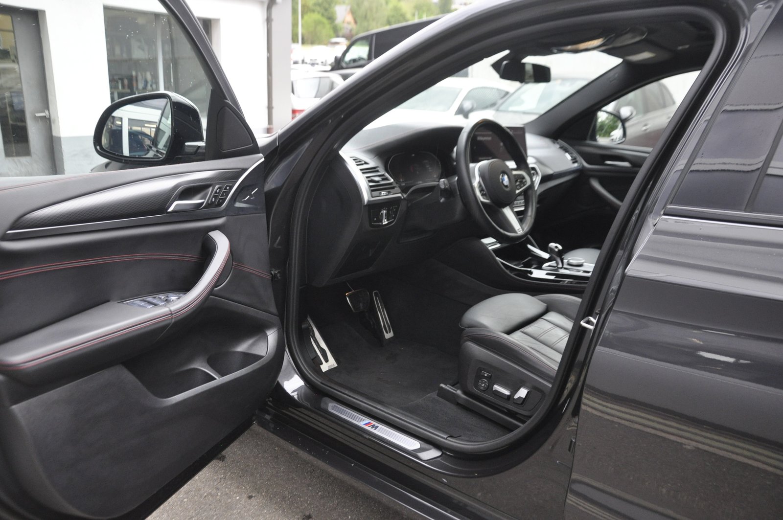 BMW X4 48V 20d M Sport Steptronic I Anhängerkupplung, Mild-Hybrid Diesel/Elektro, Occasion / Gebraucht, Automatik - 4