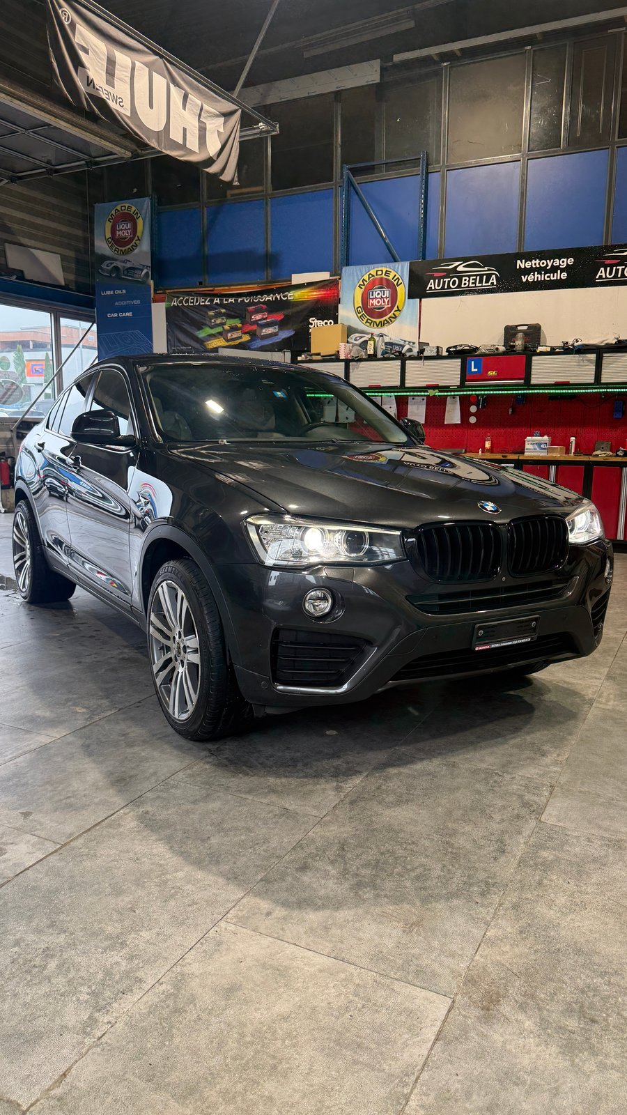 BMW X4 28i xLine Steptronic