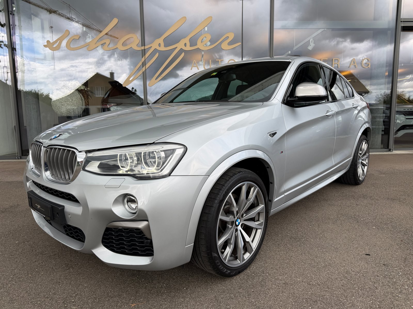 BMW X4 M 40i Steptronic, Benzin, Occasion / Gebraucht, Automatik - 2