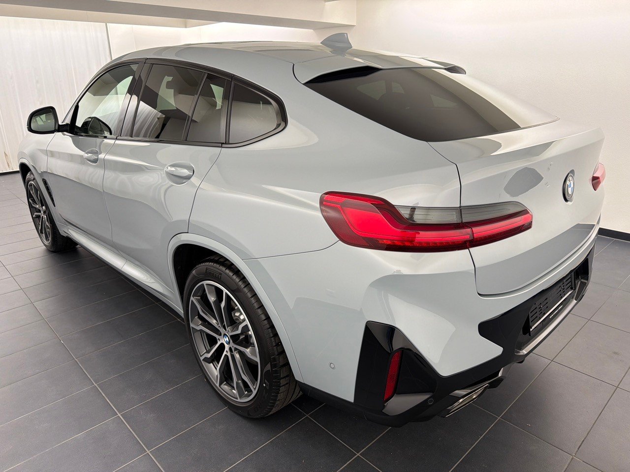 BMW X4 48V 20d M Sport, Mild-Hybrid Diesel/Electric, Second hand / Used, Automatic - 2