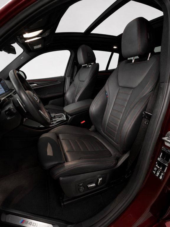 BMW X4 M40i, Mild-Hybrid Benzin/Elektro, Occasion / Gebraucht, Automatik - 5
