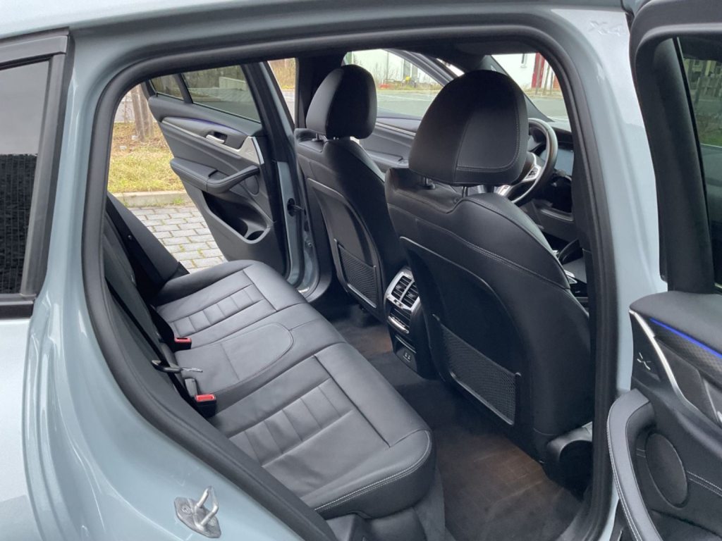 BMW xDrive30d, Diesel, Second hand / Used, Automatic - 7
