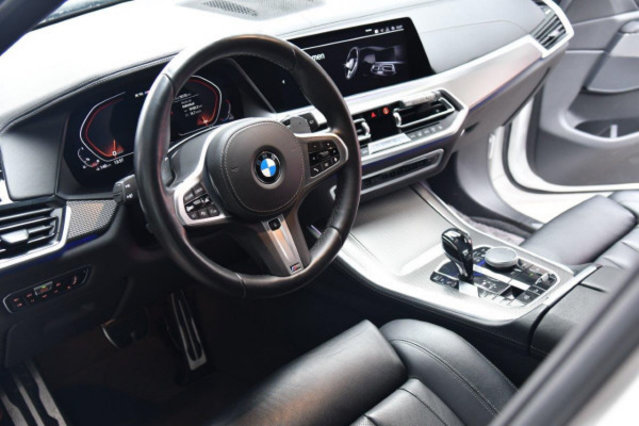 BMW X5 M50i, Petrol, Second hand / Used, Automatic - 3