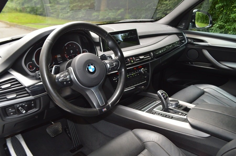 BMW X5 M50d Steptronic Anhängerkupplung 3.5t, Diesel, Occasioni / Usate, Automatico - 7