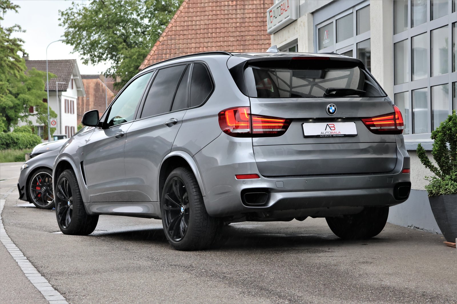 BMW X5 M50d Steptronic (CH) 7 Plätzer + 3.5T AHK, Diesel, Occasion / Gebraucht, Automatik - 3